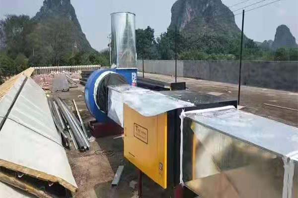 油烟净化器安装效果图
